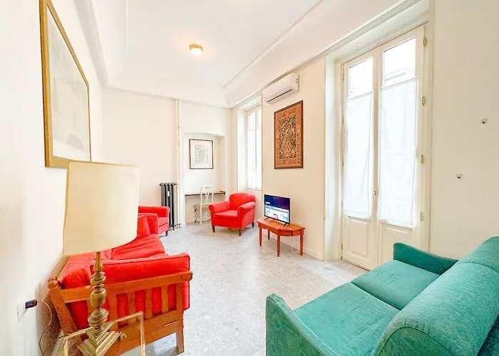 Apartment In Front Of Metro Cadorna La Casa Degli Artisti Mailand
