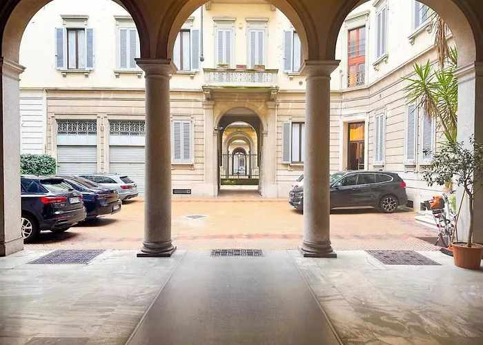 Apartment In Front Of Metro Cadorna La Casa Degli Artisti